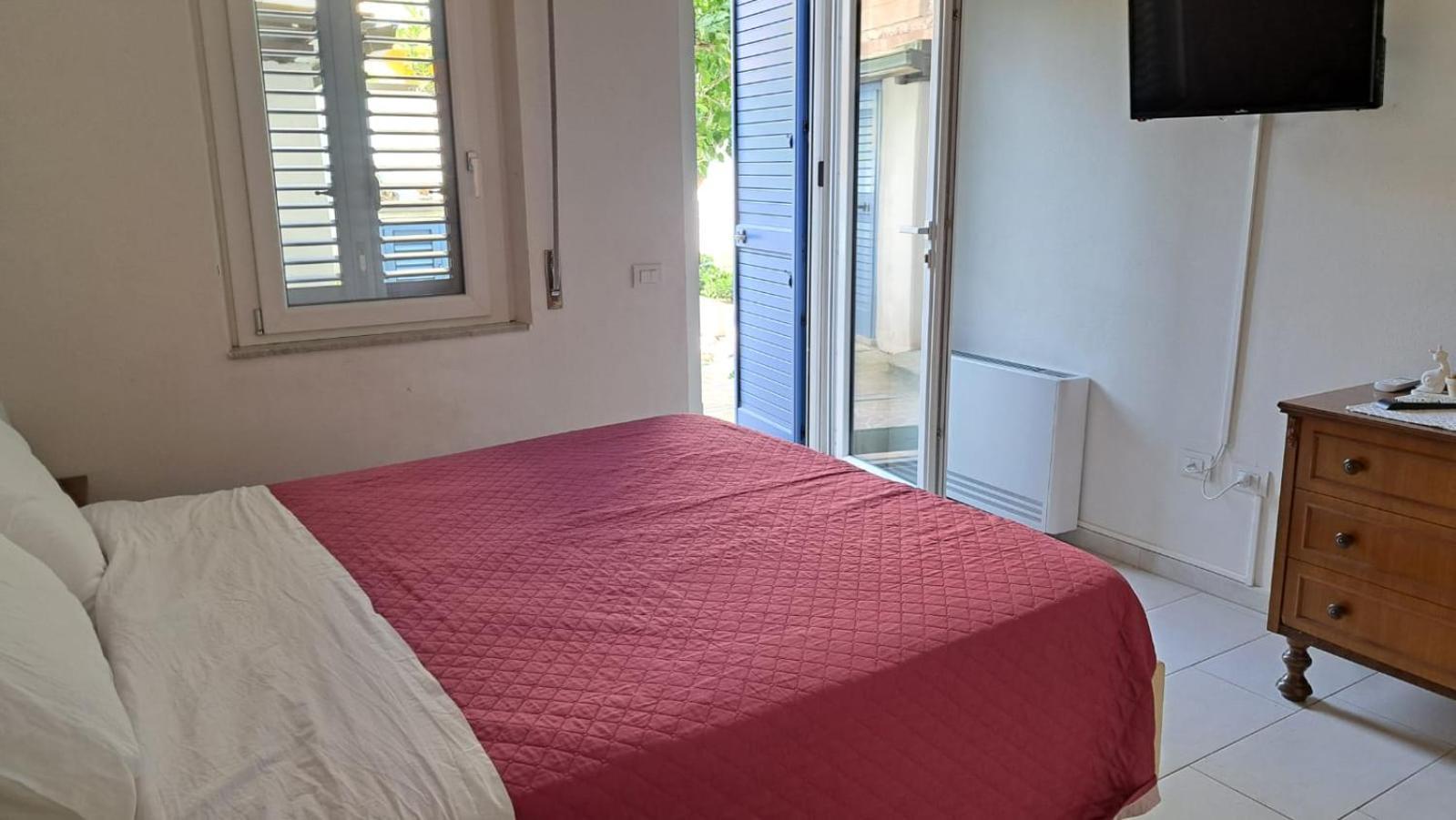 Ghilarza Anninnia Guest House B&B - Ghiiarza מראה חיצוני תמונה